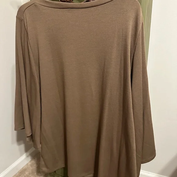 Zenana top NWOT - Picture 3 of 8